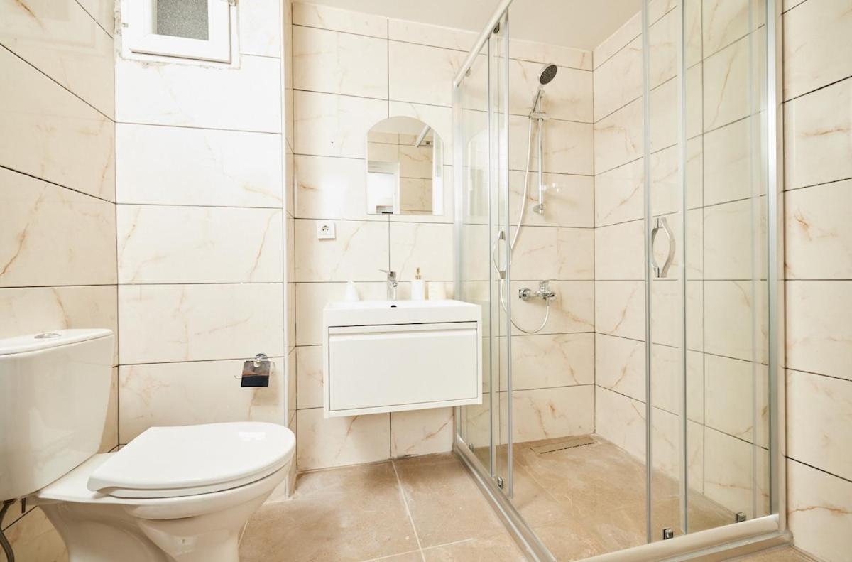 Stunning 3br 3bathroom 3ac Near Metro D6 İstanbul